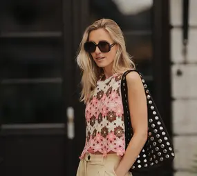 Blouse en crochet rose BRUME