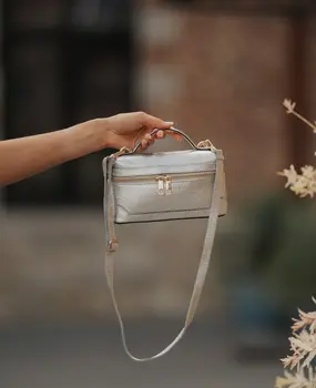 Sac argenté brillant VANITY