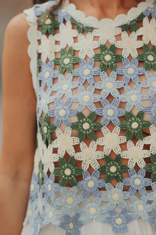 Blouse en crochet bleu BRUME Blouse en crochet bleu BRUME