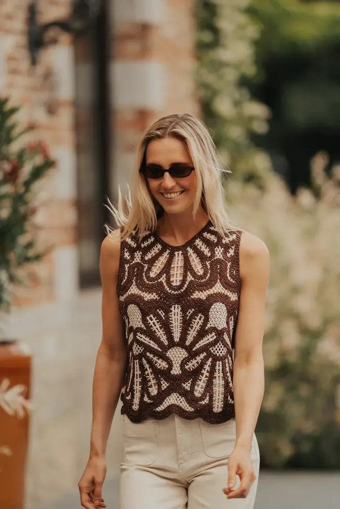 Blouse en crochet choco NAIA