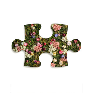 Moss Puzzle Piece Sweet
