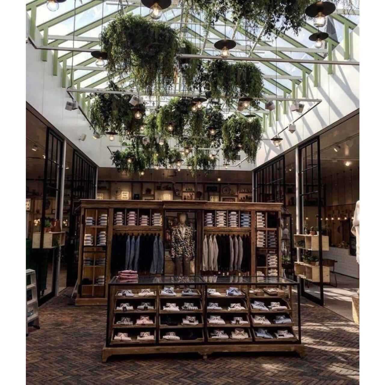 Plantenplafond op maat – brandvertragend (per m²)
