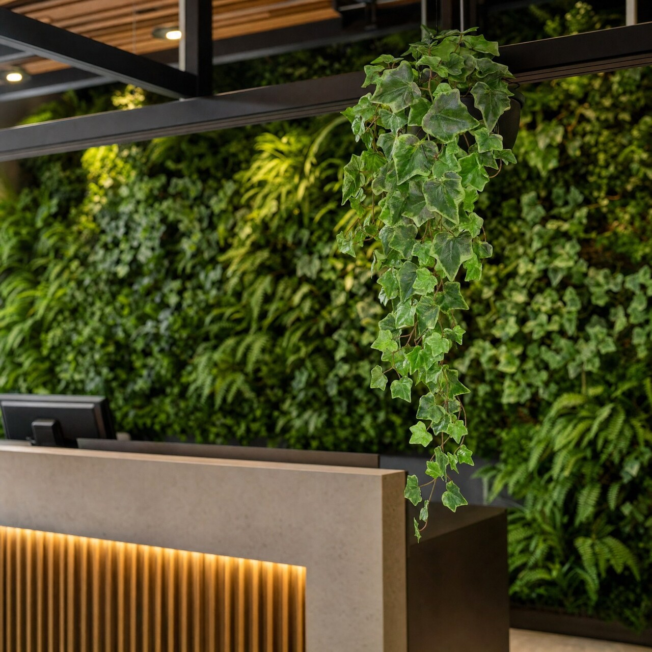 Hedera kunsthangplant bont 55 cm – brandvertragend