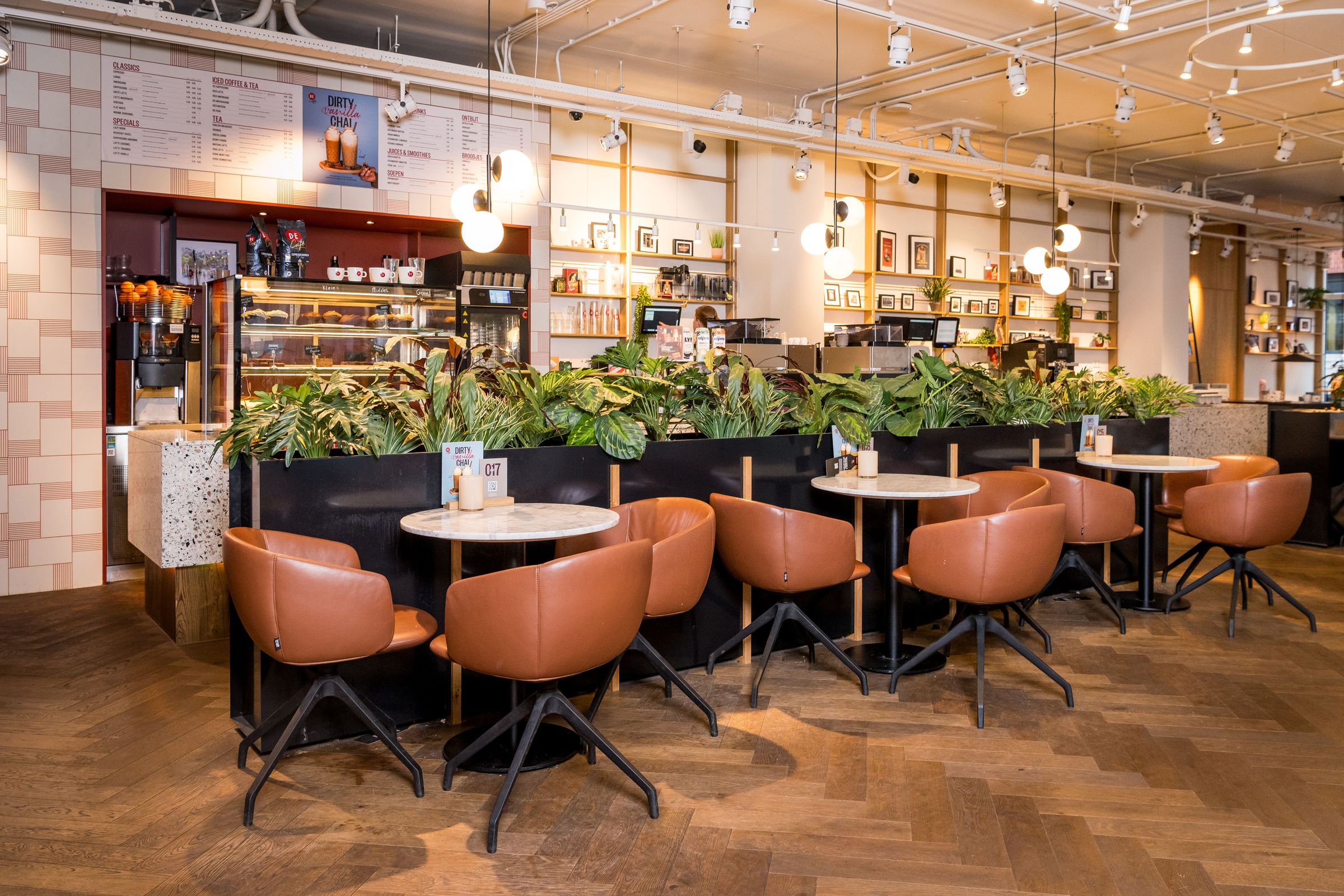 D.E Café: Innenraumbegrünung