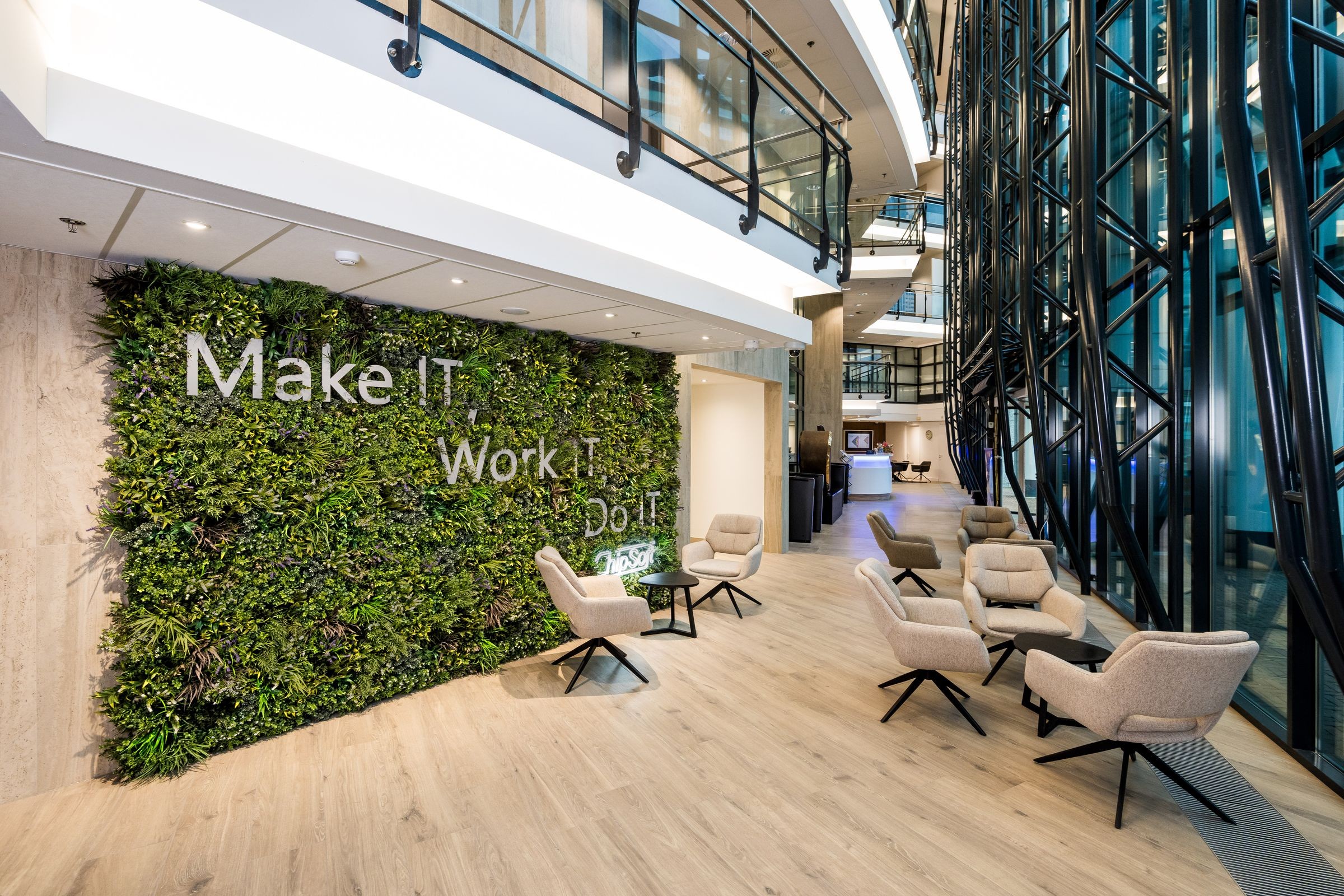 Make IT Work: grüne Wand