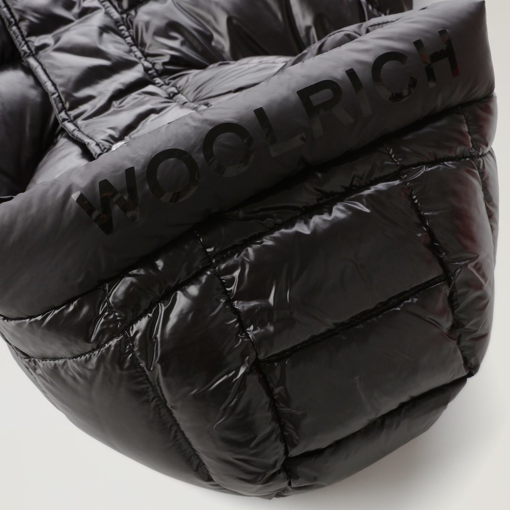 Woolrich Downquilted Glossy Long Parka black