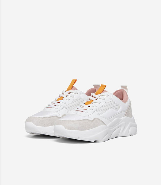 Sneakers Sneakers