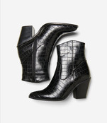 Boots Boots