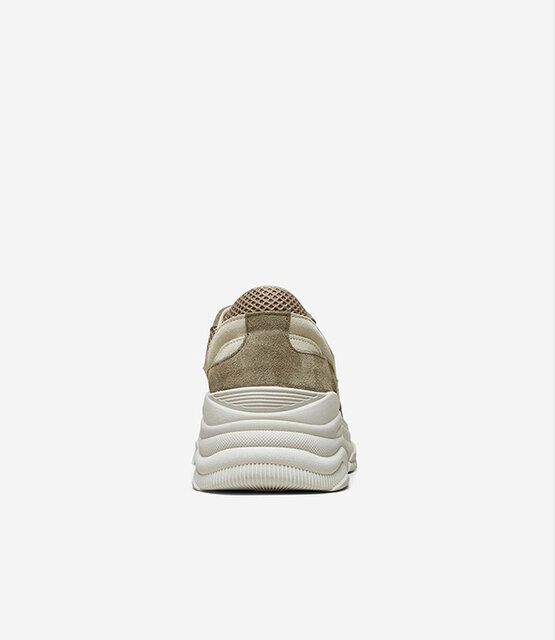 Sneakers Sneakers