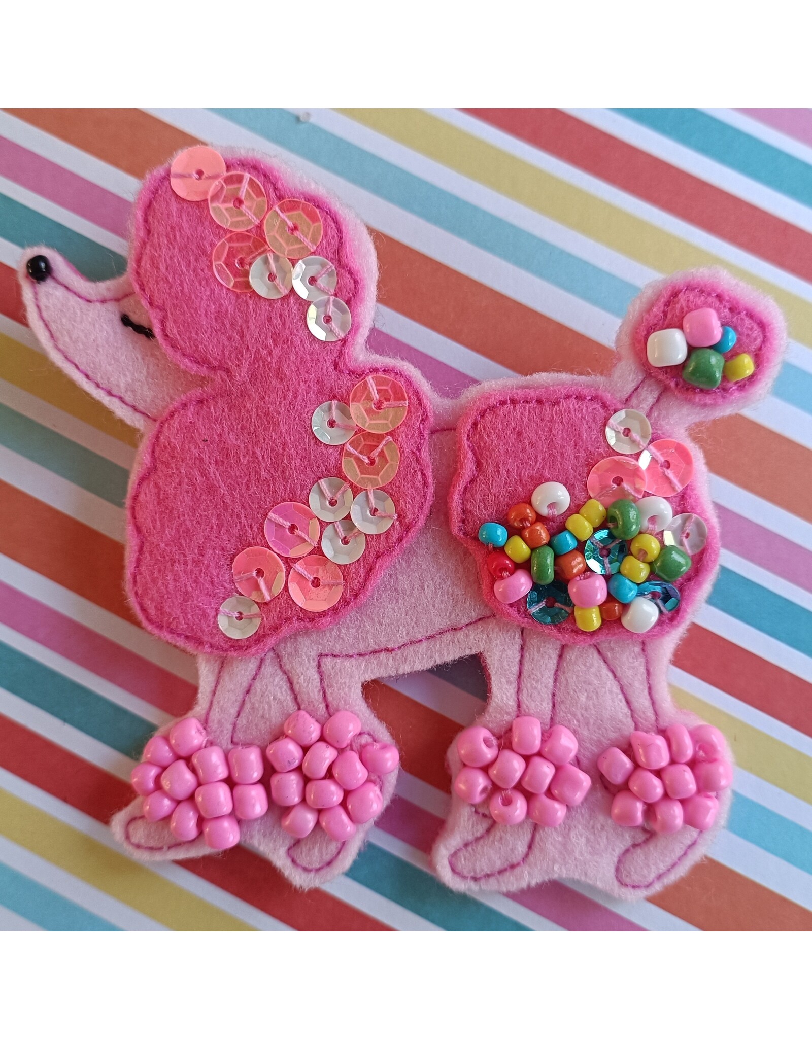 Broche Poedeloe