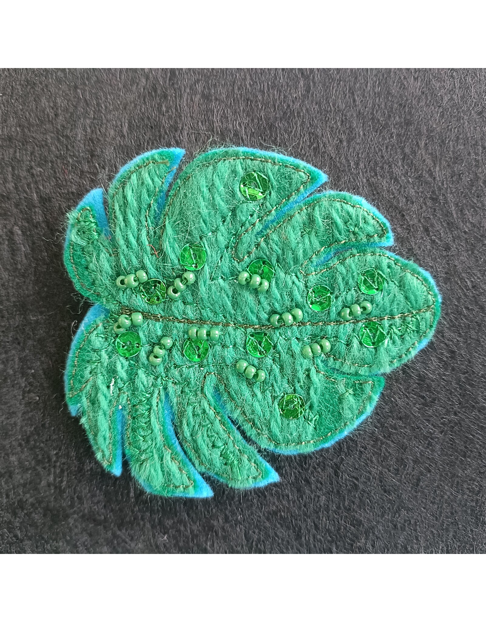 Broche Monstera