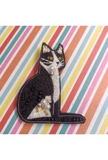 Broche Kat