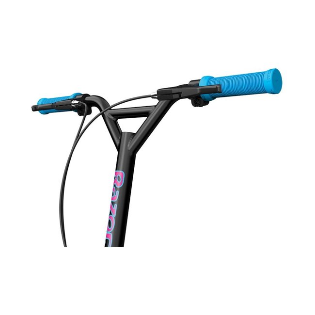 Razor Flashback Step Met Luchtbanden Roze 30 cm Wielen Djimmi.nl