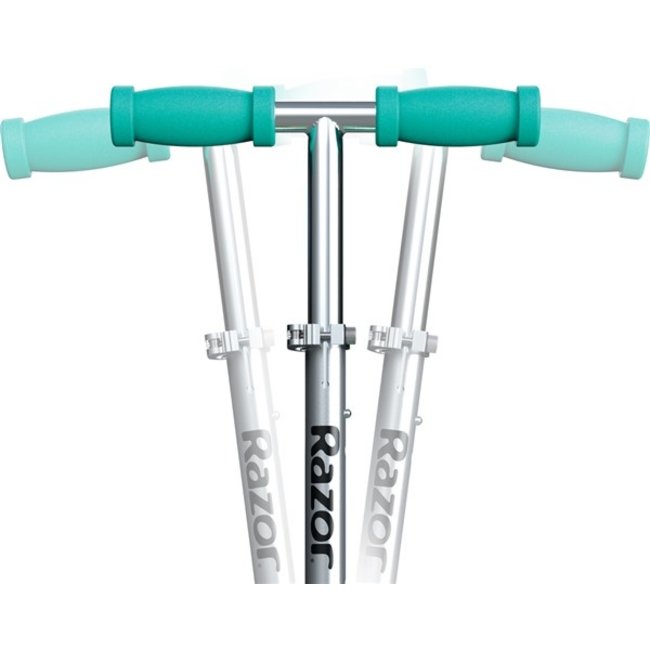 Razor Rollie Driewiel Step 2 in 1 Met Licht Turquoise