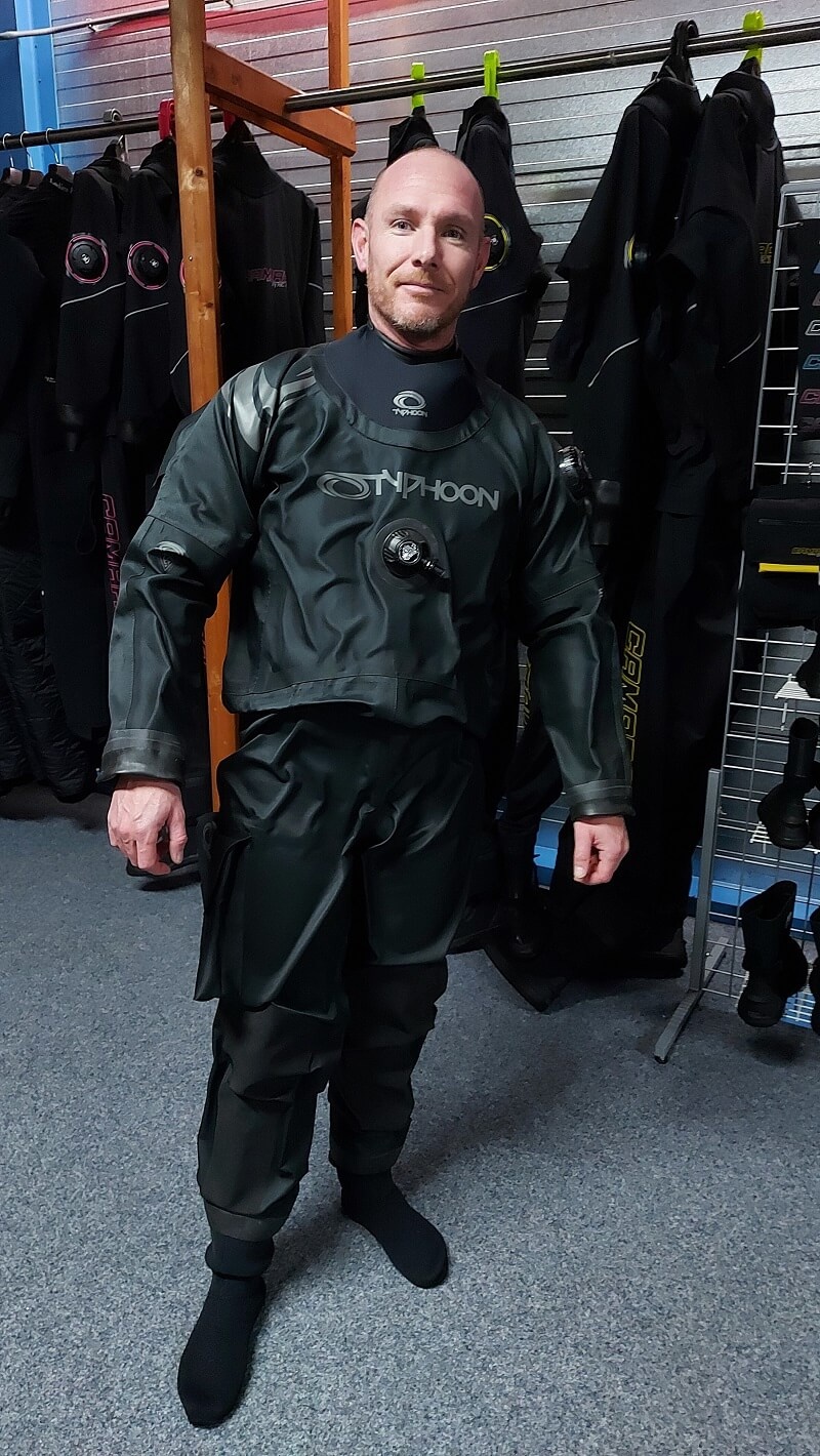 New Typhoon dry suits Lucas Divestore