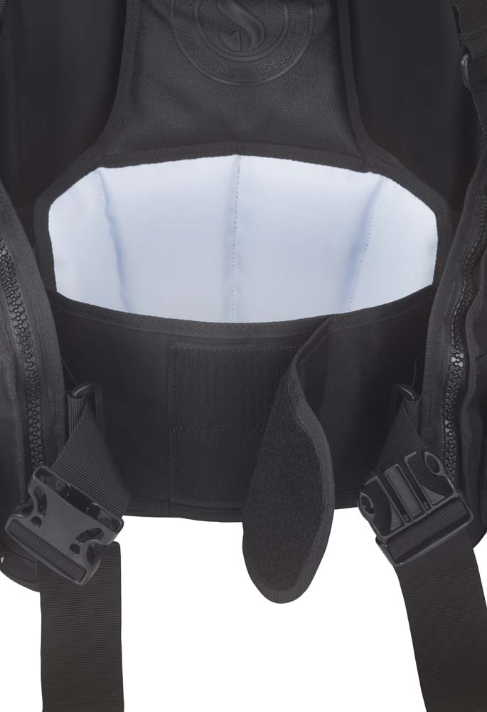 Scubapro Bella 2023 Lucas Divestore