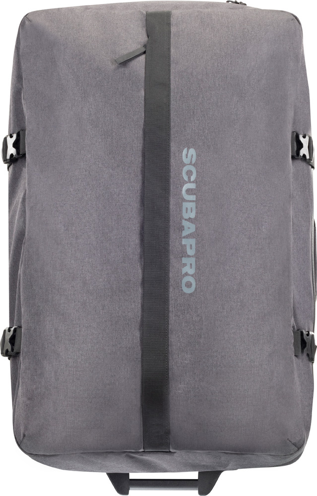 Scubapro Definition Roll 130 | Lucas Divestore Scubapro Definition Roll 130 | Lucas Divestore