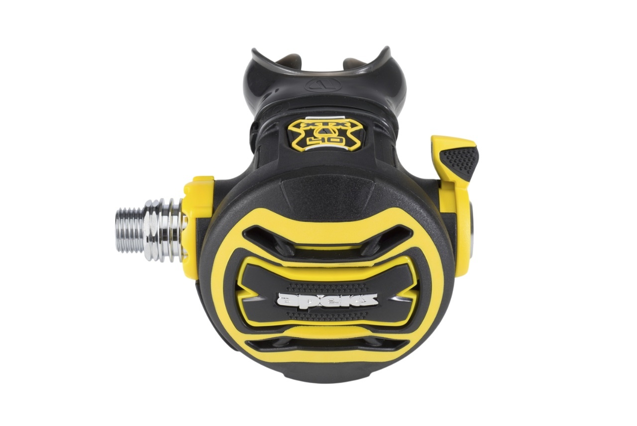 Apeks XTX40 Octopus | Lucas Divestore