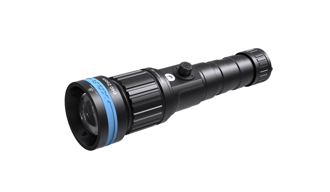 XTAR D40 ZOOM 1600 Adjustable Beam Dive Light Set | Lucas Divestore