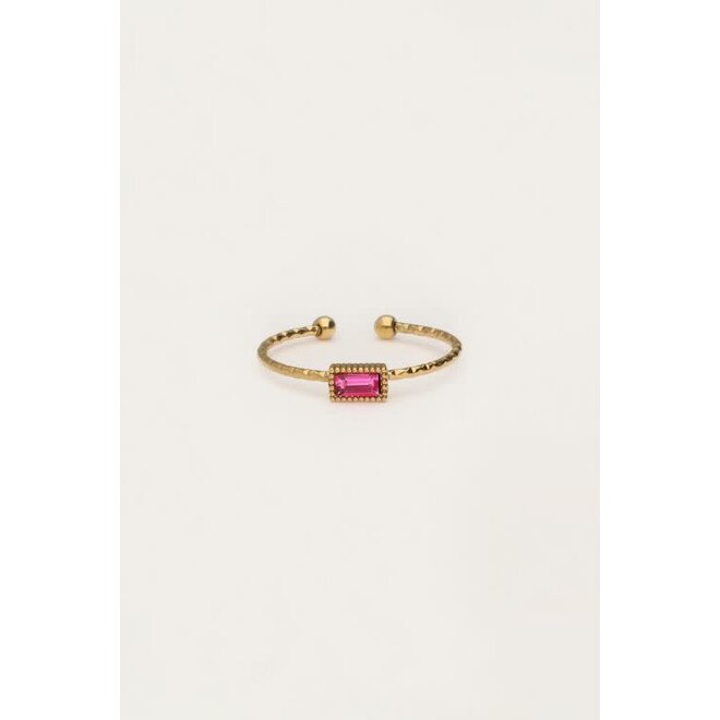 Minimalistische ring met vierkante roze strass