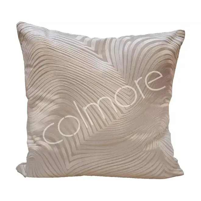 Cushion swirls natural CO 50x50