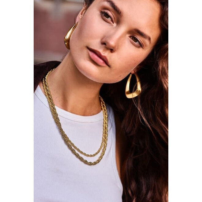 Bold ketting gedraaid klein goudkleurig