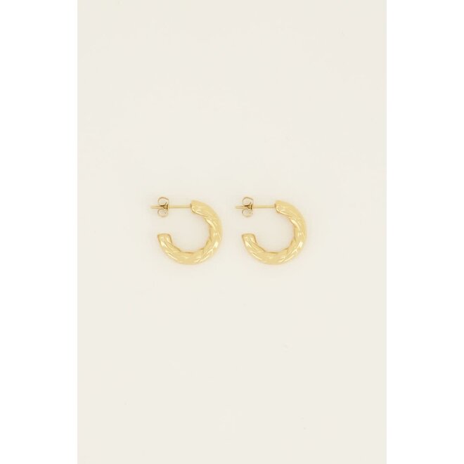 Oorringen open touwpatroon goudkleurig