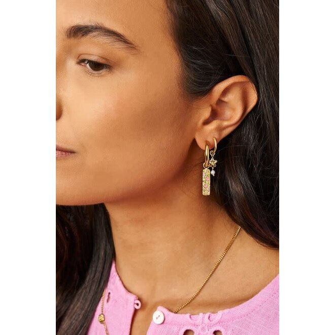 Botanical oorringen met bloemen en zoetwaterparels