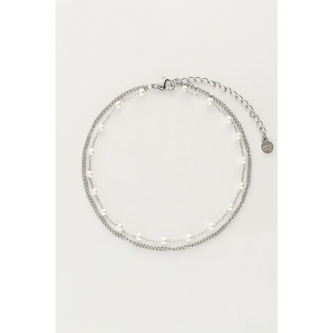 Minimalistisch dubbel enkelbandje met imitatieparels zilverkleurig