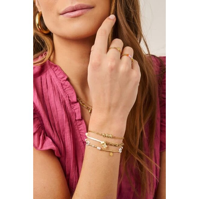 Botanical elastieken armband met zoetwaterparel bloemen