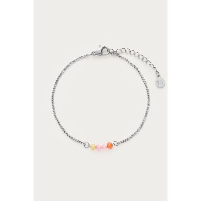 Botanical armband met vier multikleur kralen zilverkleurig