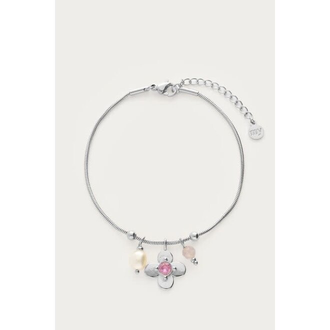 Botanical armband met bloem en roze strass steen zilverkleurig