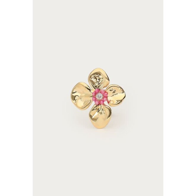 Botanical ring met bloem en roze kralen