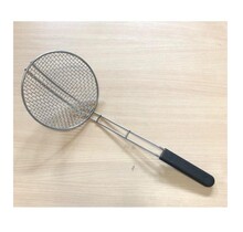 Frituurschep met greep.