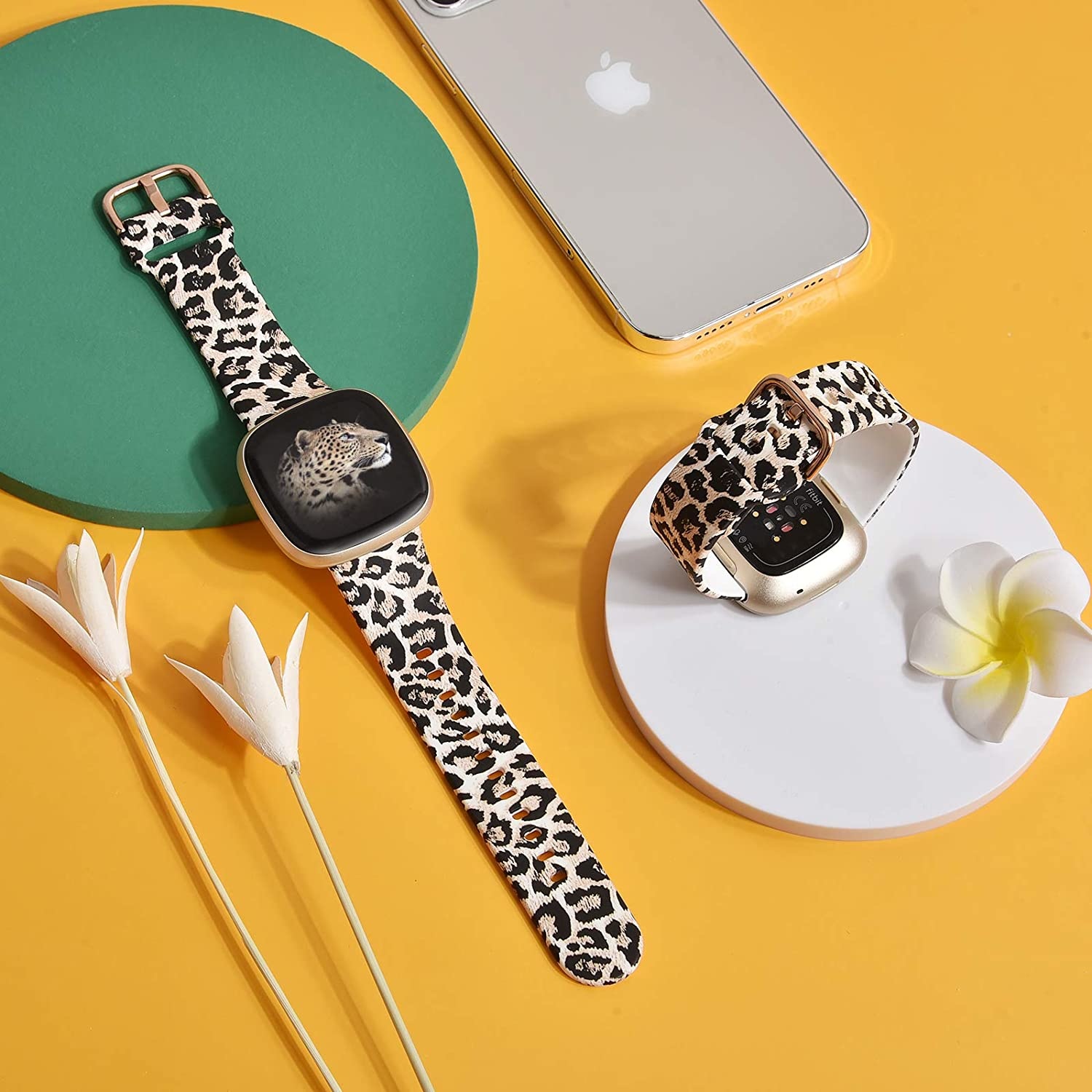 Fitbit Versa 4 / 3 / Sense Classic Bandje - Leopard