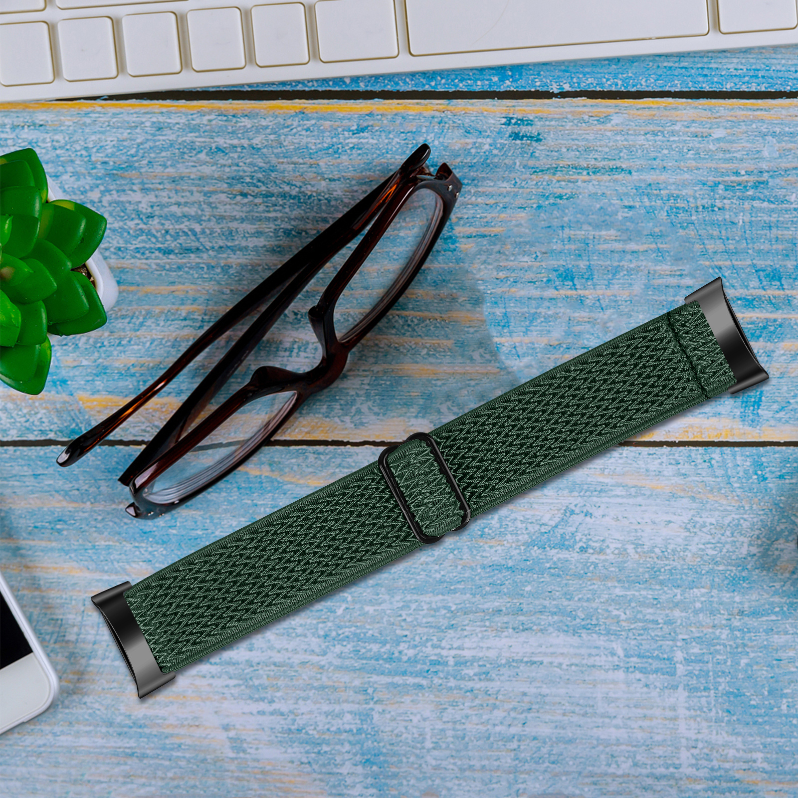 Fitbit Charge 5 Nylon Stretch Bandje - Donkergroen