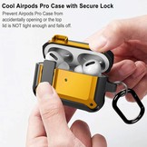 Apple AirPods Pro Hoesje - Armor Case met Lock - Geel