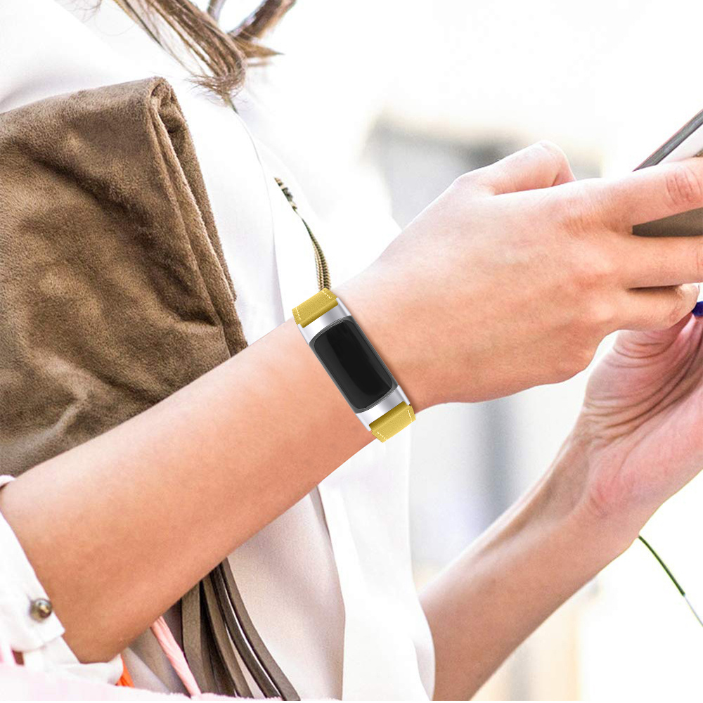 Fitbit Charge 5 Leer Bandje - Geel