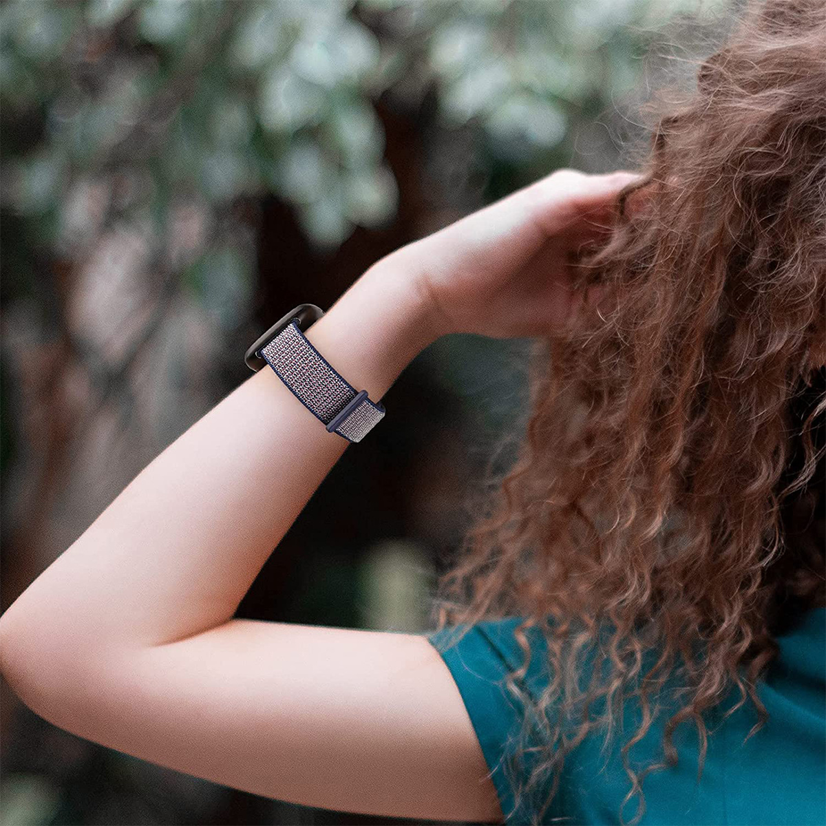 Fitbit Versa 3 / Sense Nylon Velcro Bandje - Donkerblauw