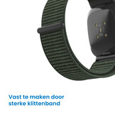 Fitbit Versa 4 / Sense 2 Nylon Velcro Bandje - Donkergroen