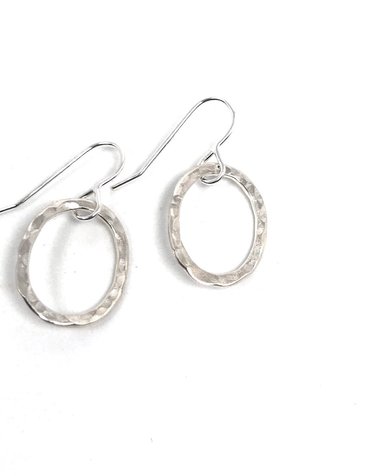 LYNSEY DE BURCA Tarrea Earrings - Silver