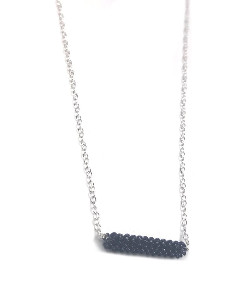 NUA Catkin Bar Necklace - Navy/Silver
