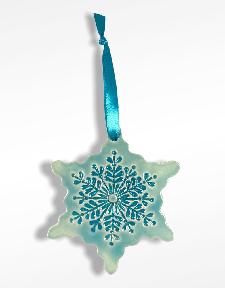 MAPLE TREE POTTERY Ceramic Christmas Decoration - Blue Scandinavian Snowflake