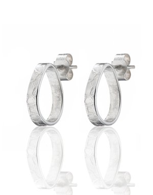 LYNSEY DE BURCA Talun Stud Earrings - Silver