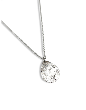 BERINA KELLY JEWELLERY Seedhead Leaf Pendant Necklace