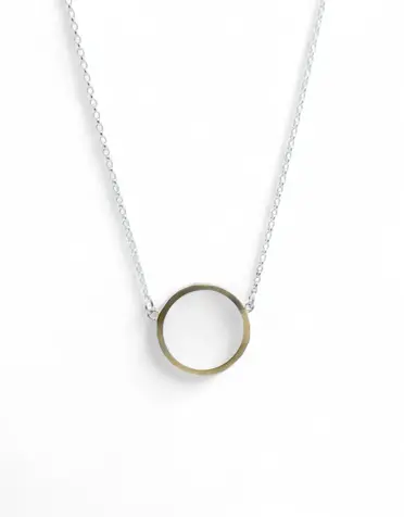 LYNSEY DE BURCA Ancaire Small Circle Necklace - Gold