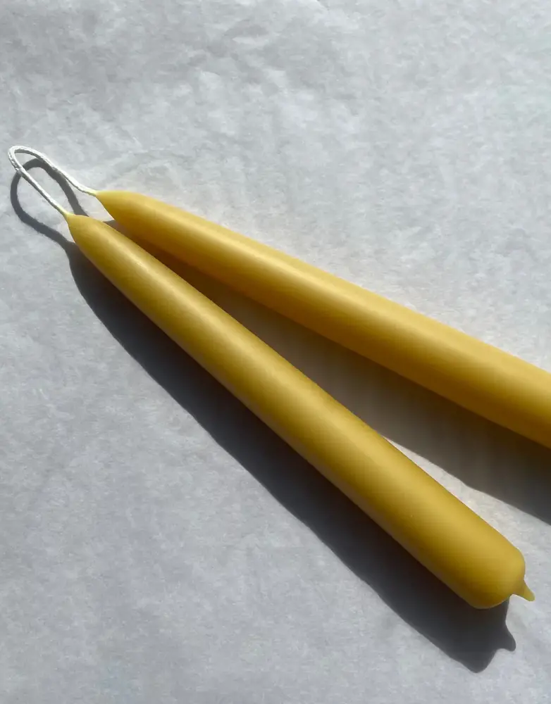 FOLKLOR Hand Dipped Beeswax Taper Candle