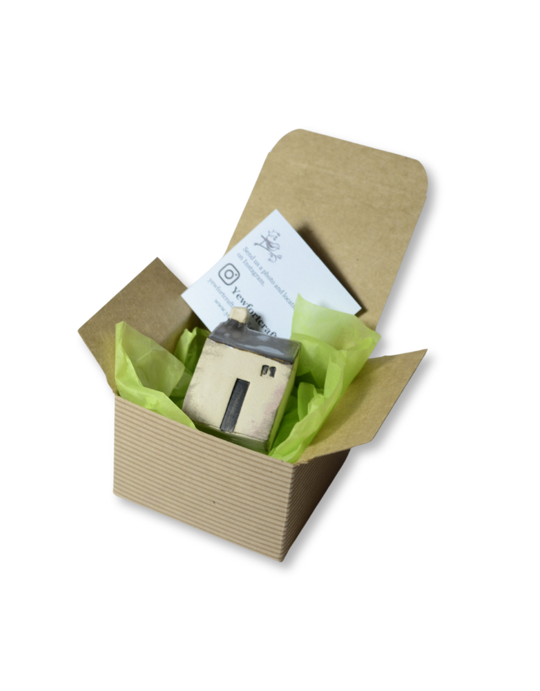 YEWFORT CRAFTS Ceramic  House - Cream