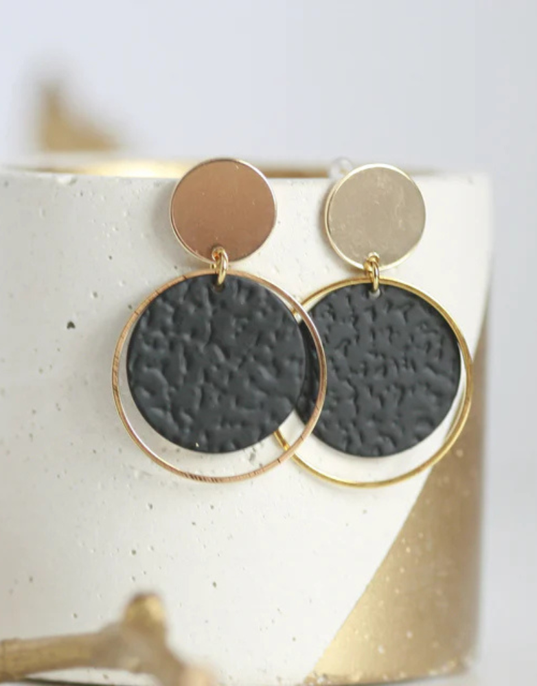 KAIKO STUDIO Black and Gold Circle Triple Earrings