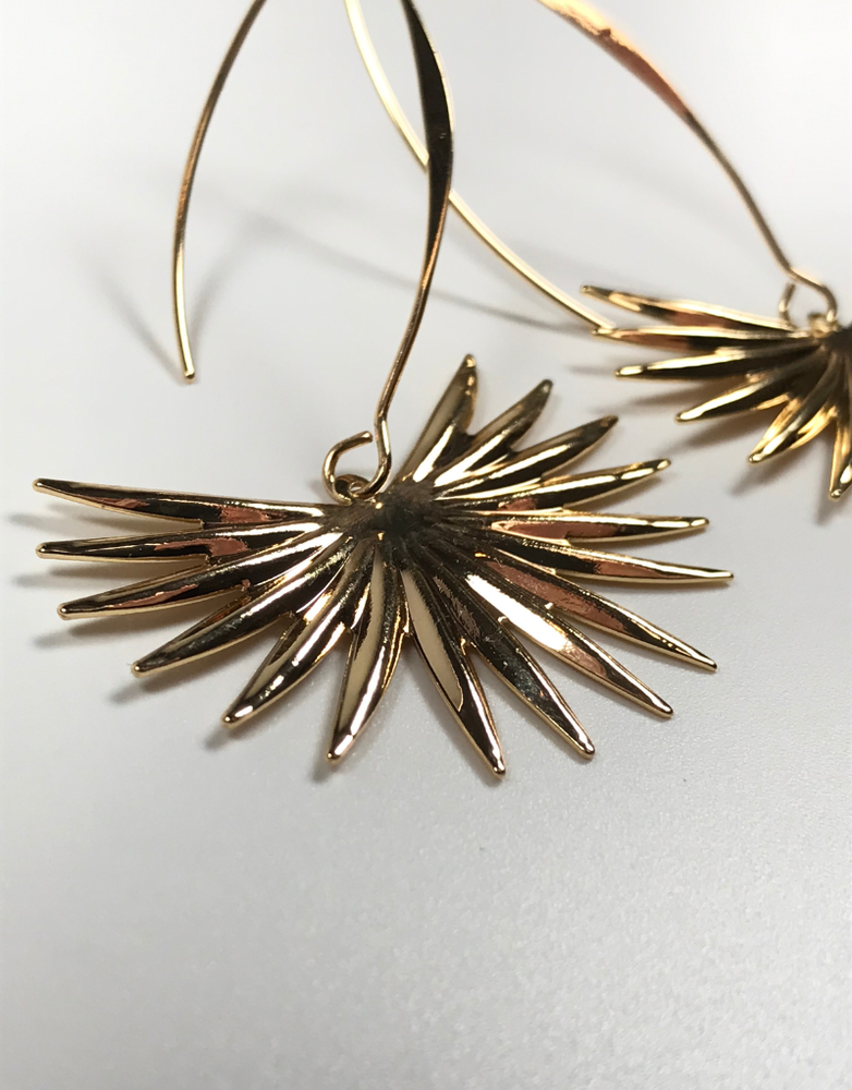 ANGELA D'ARCY Tropical Leaf Earrings
